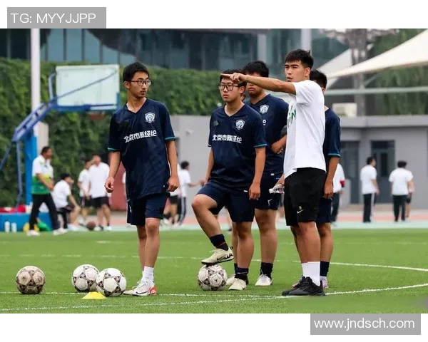 足球团队协作实力评比北京足球队荣登第八名展现团队精神与默契配合